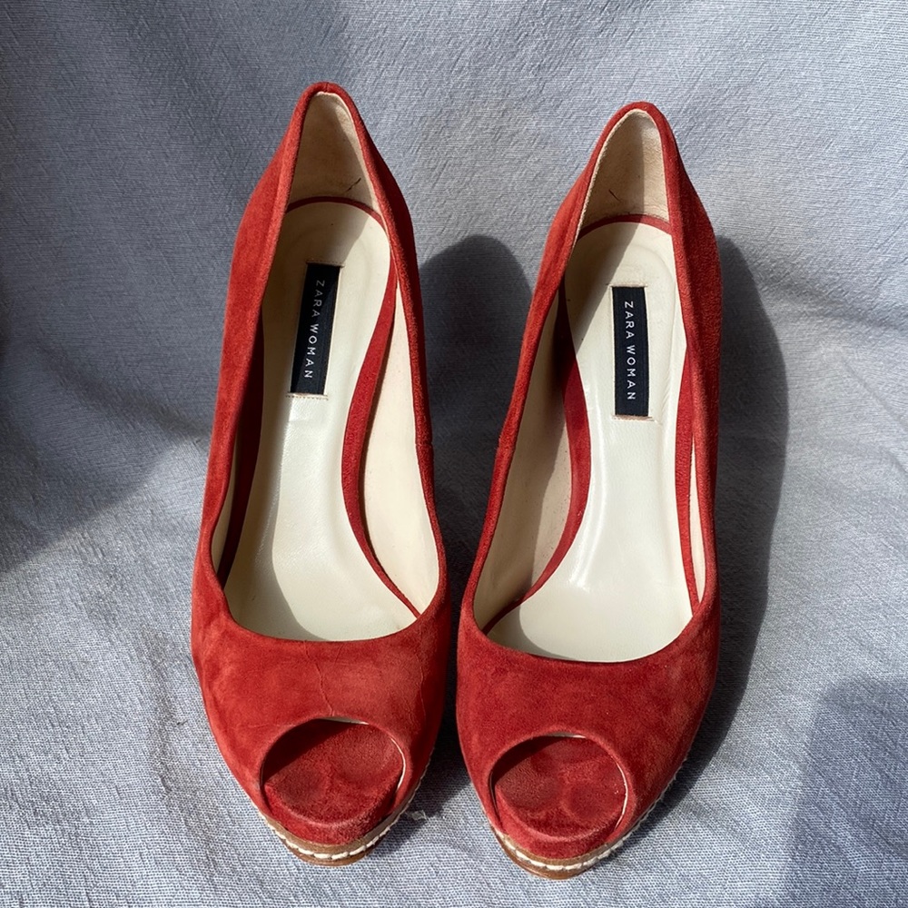 Zara Woman Suede Peep Toe Platform Heels Color Pumpkin Size 37
